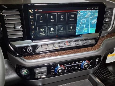 Used 2023 GMC Sierra 1500 Elevation AWD/4WD image 13