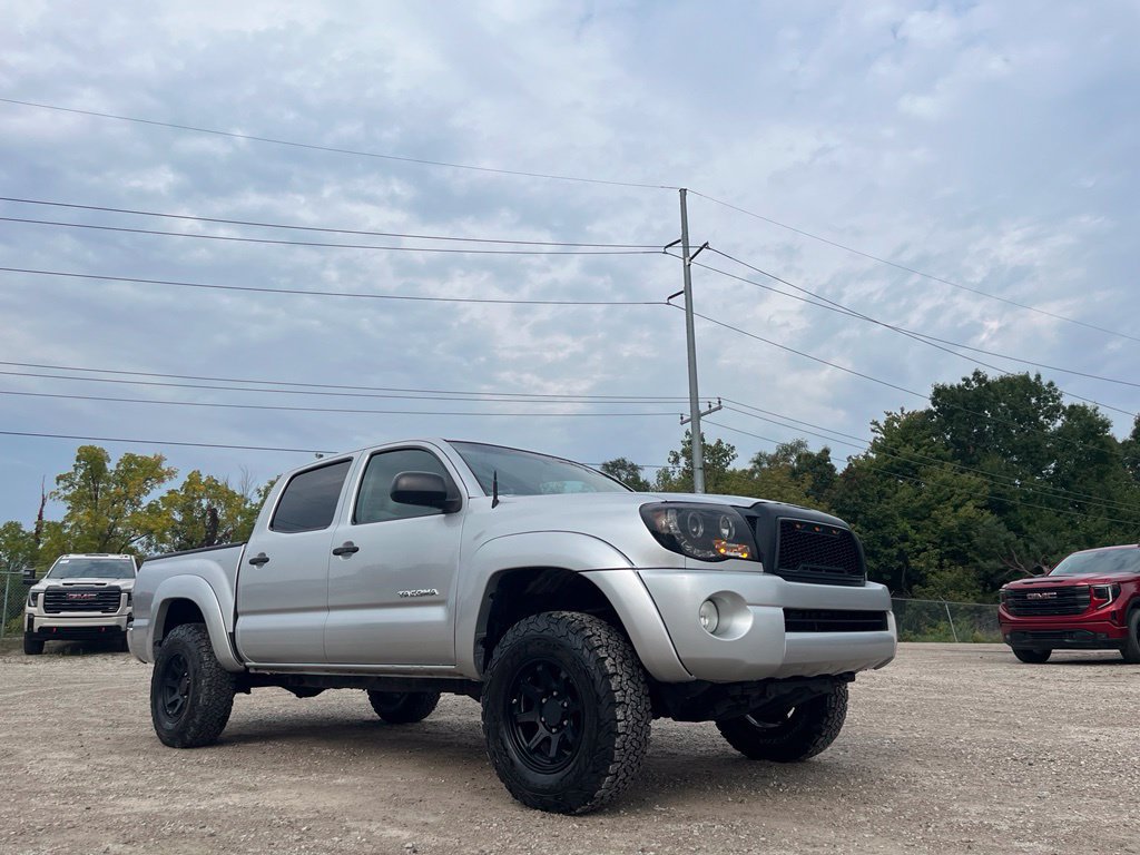 Used 2010 Toyota Tacoma 4x4 Double Cab image 5