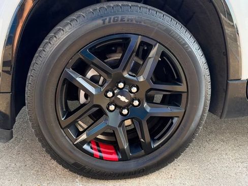 Used 2019 Chevrolet Traverse Premier w/ Redline Edition AWD/4WD image 6