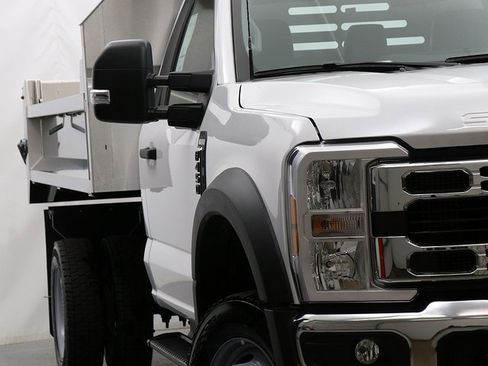 New 2025 Ford F450 XL w/ XL Chrome Package image 4