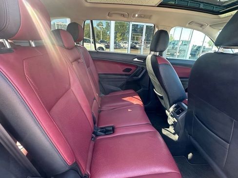 Used 2021 Volkswagen Tiguan SEL image 13
