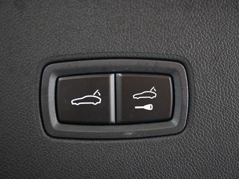 Certified 2026 Porsche Cayenne AWD/4WD image 27
