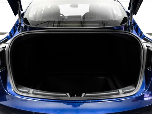 Used 2018 Tesla Model 3 Long Range image 43