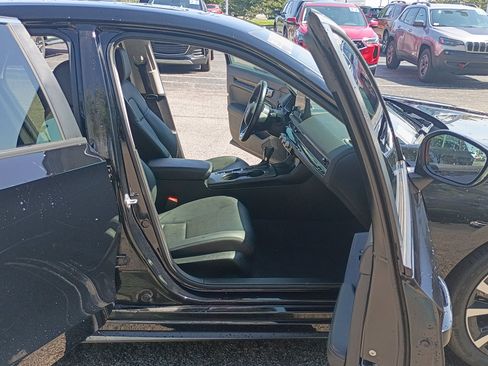 Used 2023 Honda Civic EX-L image 18
