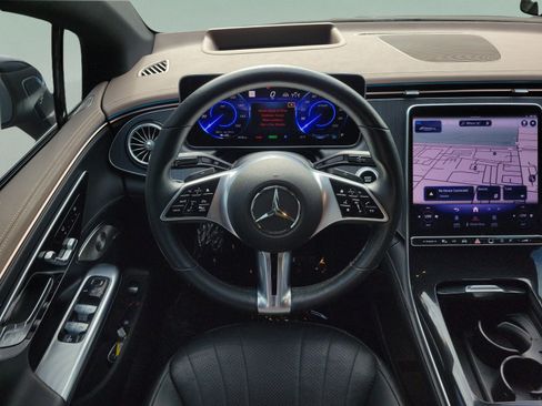 Certified 2023 Mercedes-Benz EQE 500 4MATIC Sedan image 13