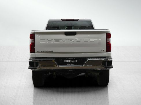 Used 2025 Chevrolet Silverado 2500 LT w/ Convenience Package AWD/4WD image 4