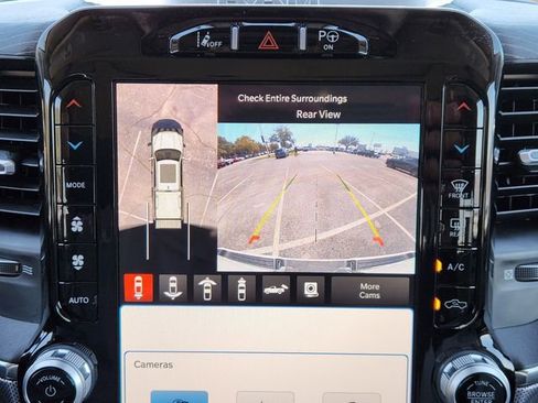 Used 2024 RAM 1500 Limited image 14