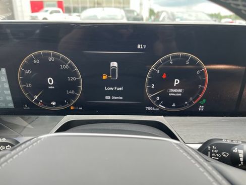 Used 2025 INFINITI QX80 Sensory AWD/4WD image 18