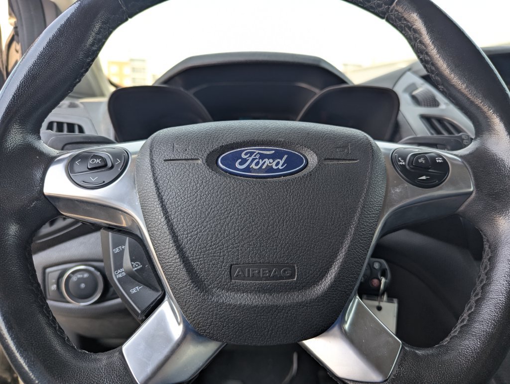 Used 2018 Ford Transit Connect XL FWD image 20