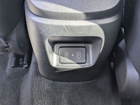 Certified 2025 Hyundai Elantra SE image 20