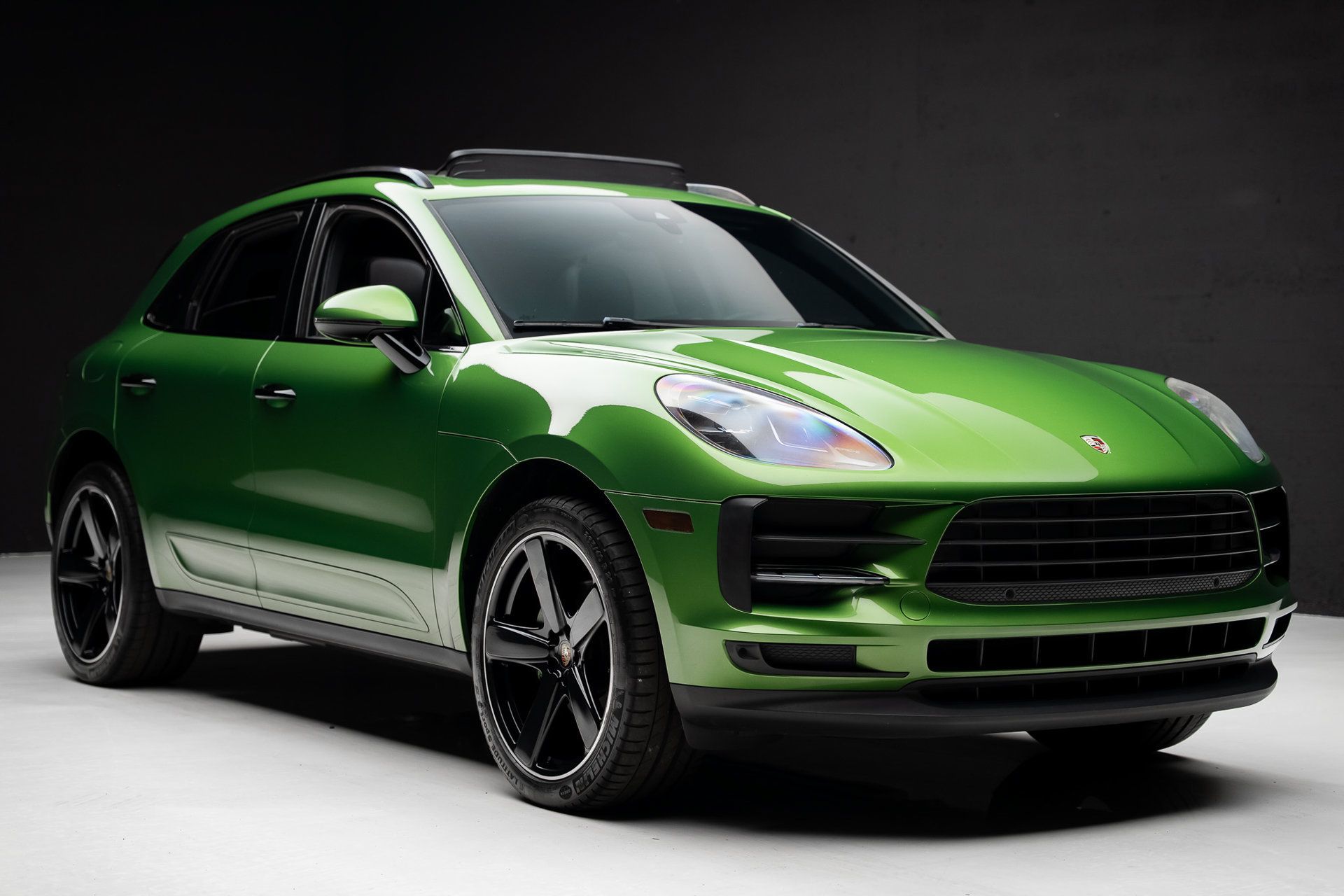 Used 2019 Porsche Macan AWD/4WD image 85