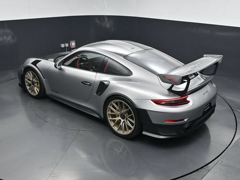 Used 2018 Porsche 911 GT2 RS RWD image 16