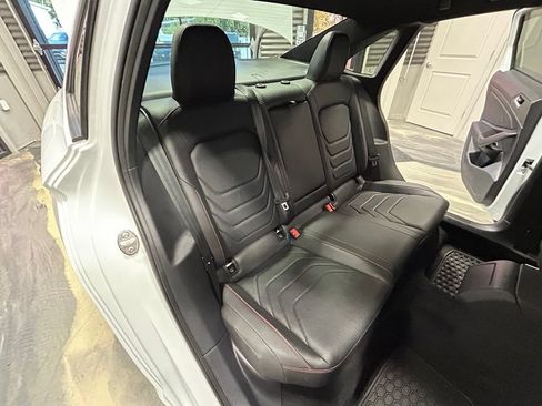 Used 2021 Volkswagen Jetta GLI Autobahn FWD image 5
