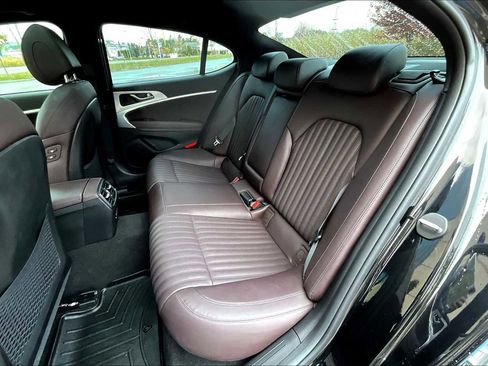 Used 2022 Genesis G70 2.0T w/ Prestige Package image 20
