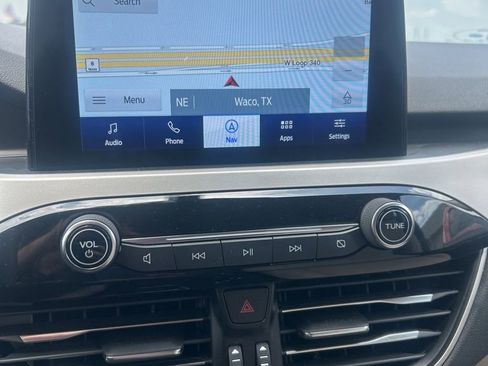 Used 2020 Ford Escape SE FWD image 7