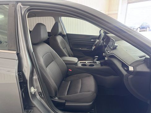 Used 2019 Nissan Altima 2.5 S image 10