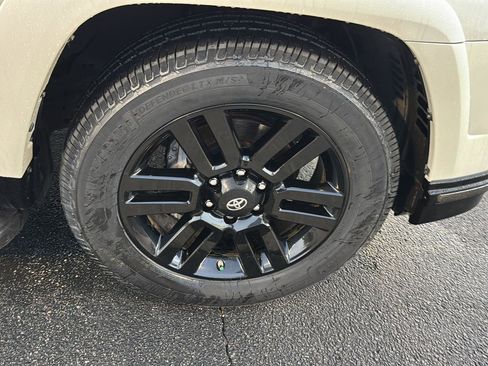 Certified 2020 Toyota 4Runner Nightshade image 38