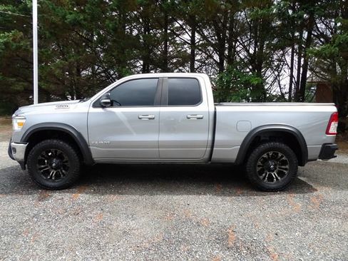 Used 2021 RAM 1500 Big Horn AWD/4WD image 2