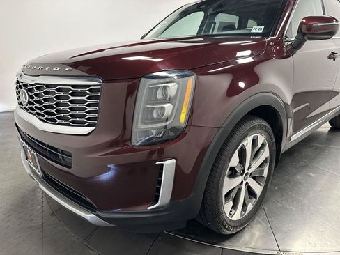 Used 2021 Kia Telluride EX w/ EX Premium Package FWD image 7