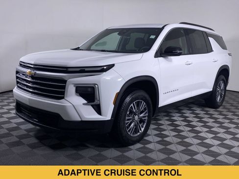 Certified 2026 Chevrolet Traverse LT FWD image 16