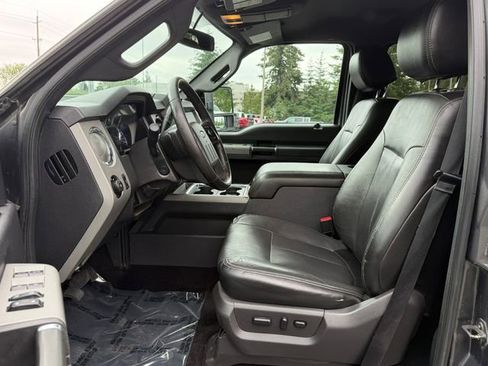 Used 2016 Ford F250 Lariat w/ Lariat Interior Package AWD/4WD image 15