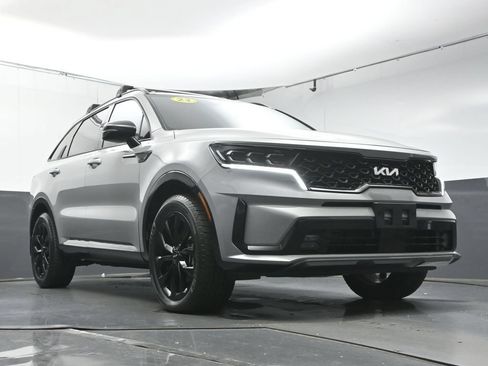 Used 2023 Kia Sorento SX AWD/4WD image 33
