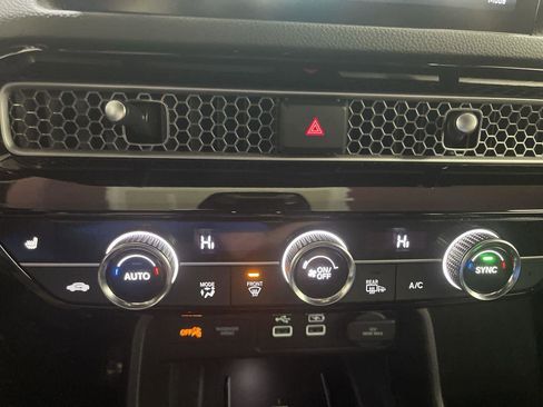 Used 2024 Honda Civic Sport Touring image 18