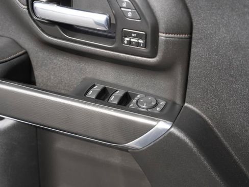 Used 2022 GMC Sierra 3500 AT4 image 28