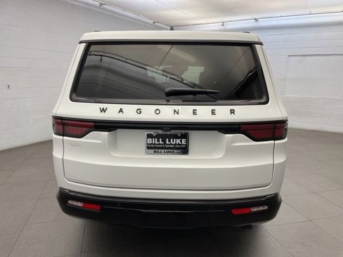 New 2025 Jeep Wagoneer Series II image 5