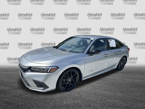 Used 2024 Honda Civic Sport image 5