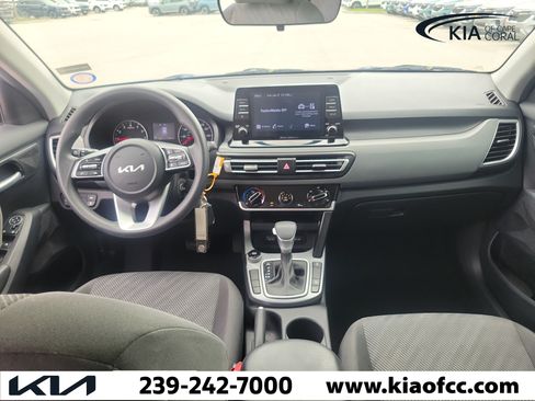 Certified 2022 Kia Seltos LX AWD/4WD image 17