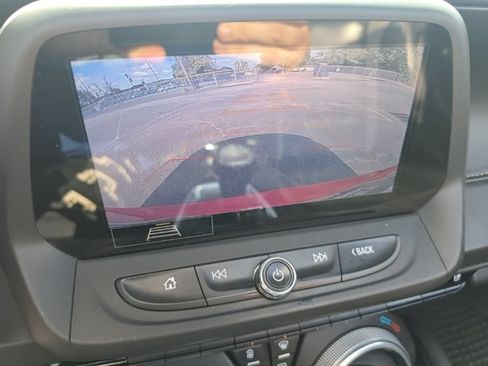 Used 2020 Chevrolet Camaro SS RWD image 25