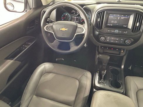 Used 2021 Chevrolet Colorado W/T w/ WT Convenience Package image 9