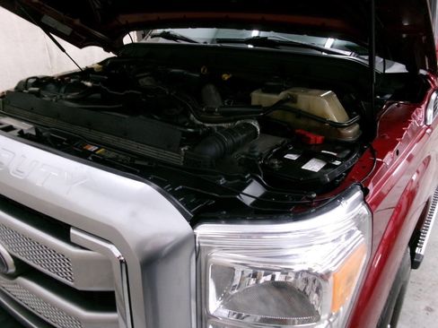 Used 2014 Ford F250 Platinum image 37