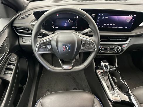 Used 2025 Buick Envista Sport Touring FWD image 13