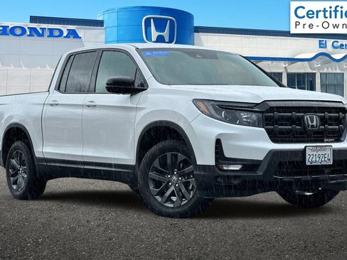 Used 2025 Honda Ridgeline Sport image 1