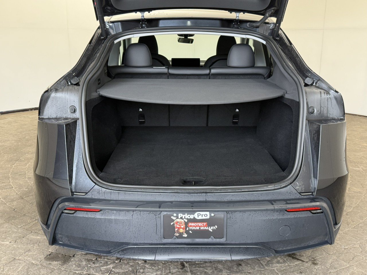 Used 2026 Tesla Model Y Long Range AWD/4WD image 7