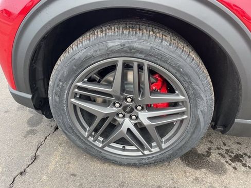 New 2026 Ford Explorer ST image 9