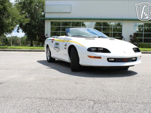 Used 1997 Chevrolet Camaro Z28 image 37