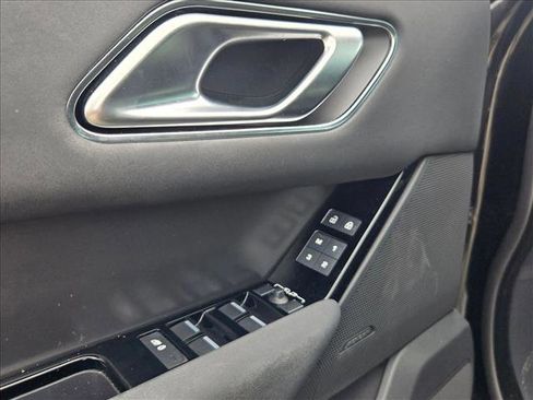 Used 2024 Land Rover Range Rover Velar Dynamic SE AWD/4WD image 12