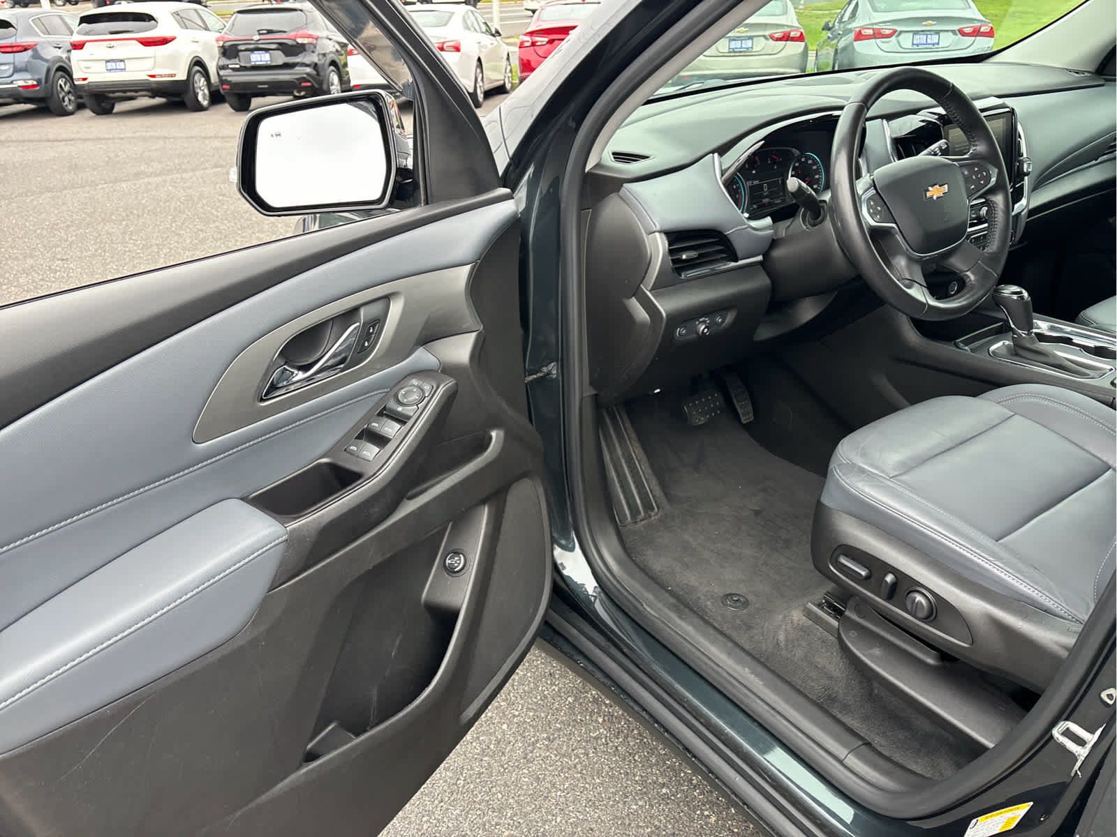 Certified 2019 Chevrolet Traverse LT w/ LPO, Floor Liner Package AWD/4WD image 7