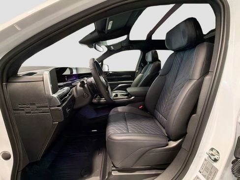 New 2026 Cadillac Escalade IQ Sport 1 w/ LPO, Floor Liner Package image 17