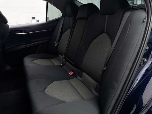 Used 2022 Toyota Camry LE w/ Carpet Mat Package (TMS) FWD image 29