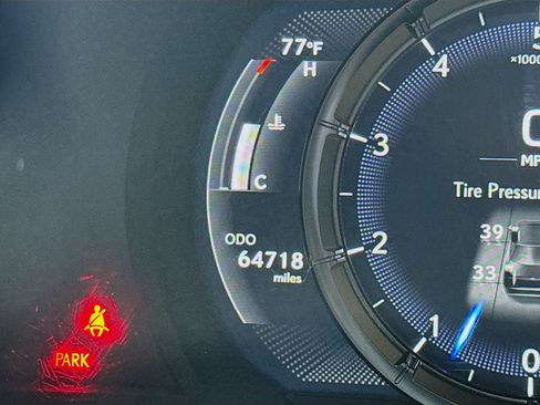 Used 2022 Lexus IS 350 F Sport w/ Navigation Package RWD image 8