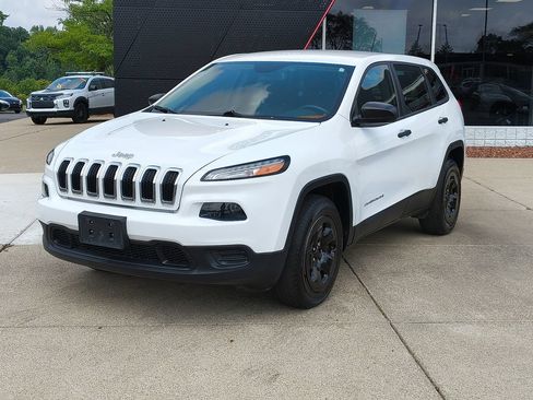 Used 2016 Jeep Cherokee Sport w/ Cold Weather Group AWD/4WD image 1