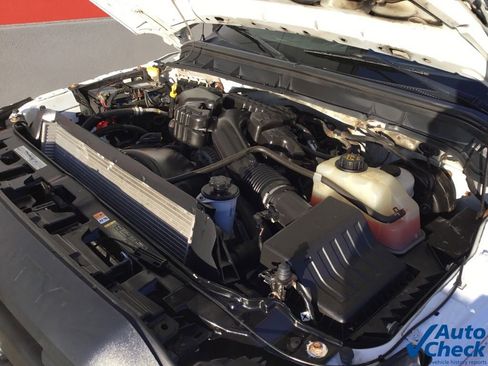 Used 2016 Ford F250 XL w/ Power Equipment Group image 44