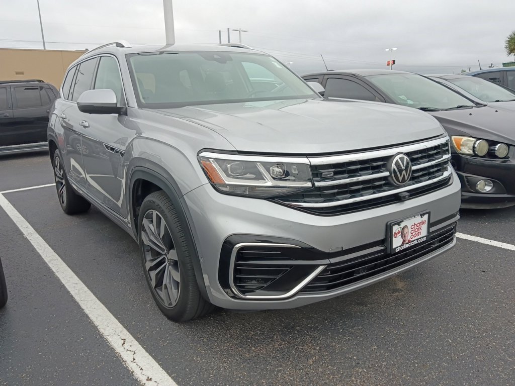 Used 2023 Volkswagen Atlas SEL Premium AWD/4WD image 3