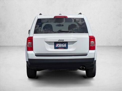 Used 2016 Jeep Patriot Sport w/ Power Value Group FWD image 6
