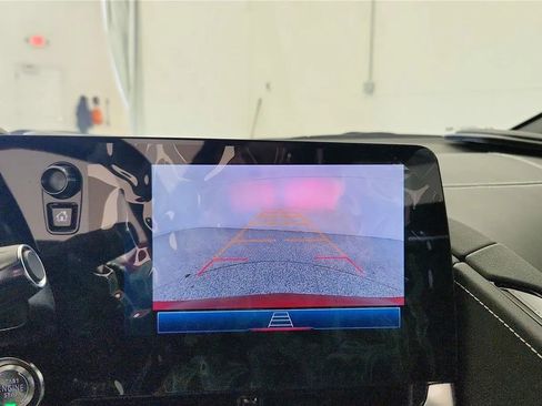 Used 2025 Chevrolet Corvette Stingray Coupe w/ 1LT image 27