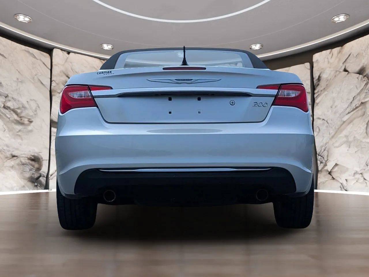 Used 2012 Chrysler 200 Touring w/ Cold Weather Group FWD image 10